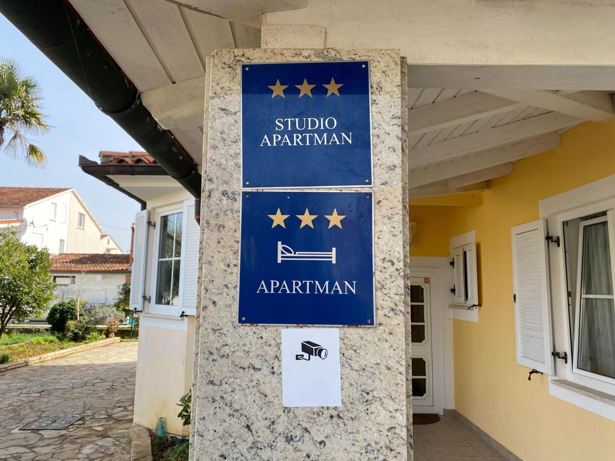 Apartments Lucy Medulin Exterior foto